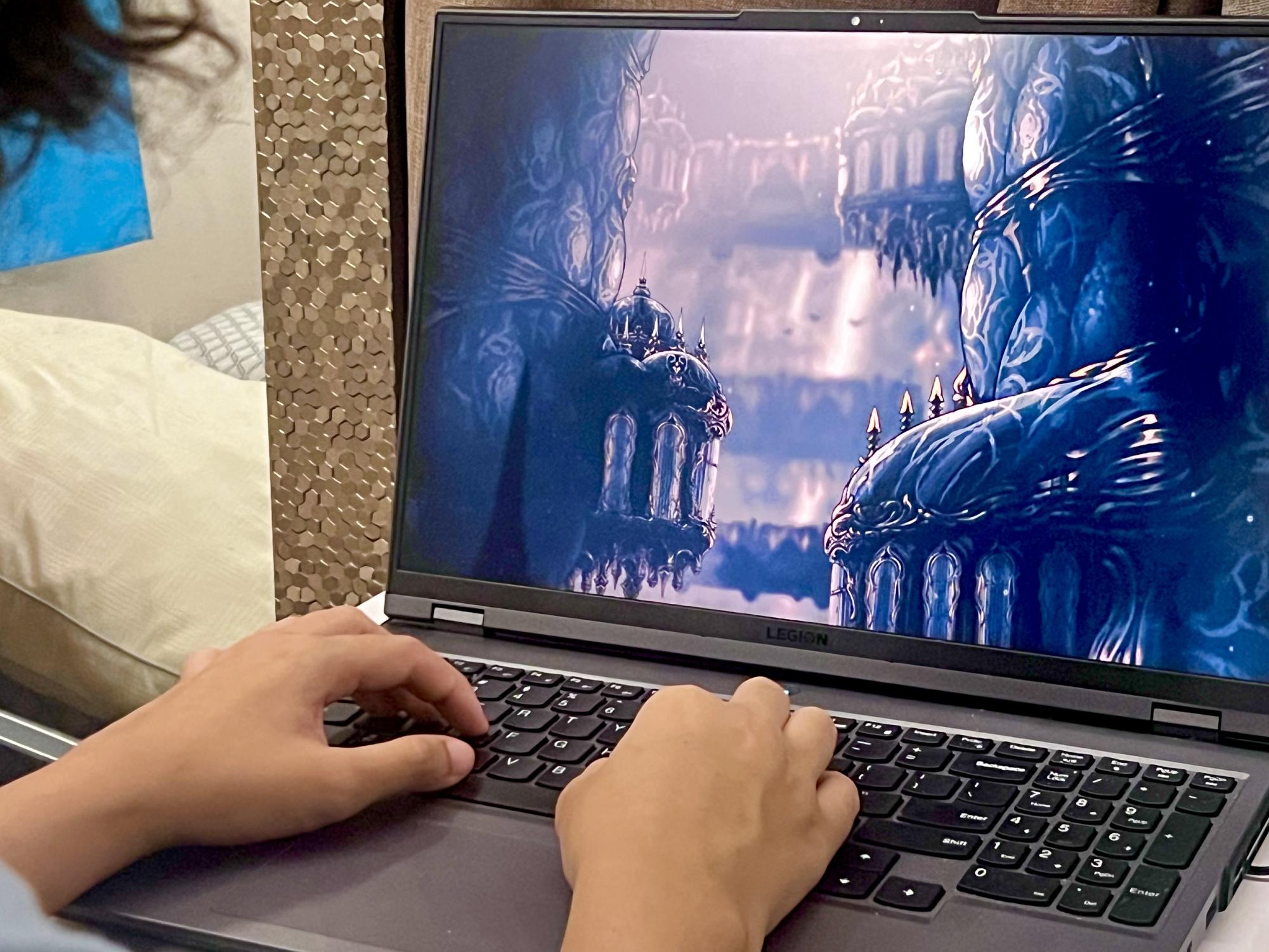 Another cutscene shot from the beginning of Act Two; specifically from the alternate route after defeating Phantom. The cutscenes look very similar, but this specific one shows a shot from the Citadel’s more closer inner features. An easy to miss thing, but I enjoy the attention to detail.