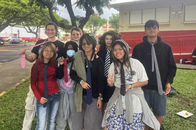 Thursday, Feb. 12, Aniela Germain (11), Emma Wong (11), Asher Barket (11), Taraji White (9), Logan Fernandez (11), Lyndon Okoji (9), Jayden Ringpis (11), and Sakura Enami (11) dominate twin day by wearing colorful and fun patterned ties.
